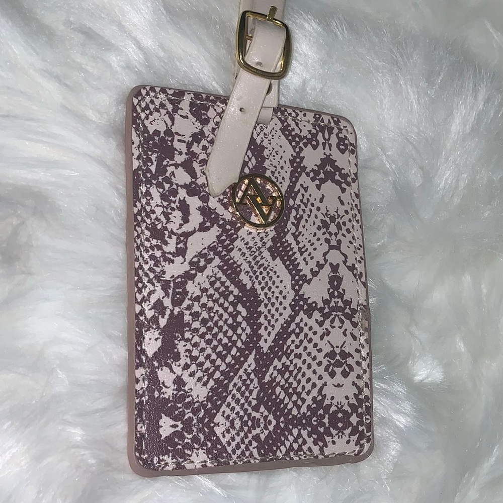 Adrienne Vittadini Python Print Luggage Tag - New